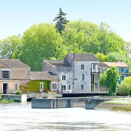 Quai 3 Loft Moderne Et Lumineux Les Pieds Dans L'Eau Daire Jarnac Dış mekan fotoğraf